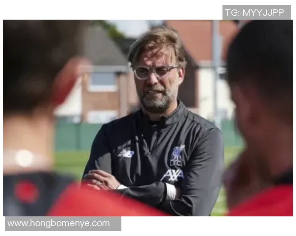 沙尔克04遭遇两连败坚持信念敲门砖重新整装待发 沙尔克04遭遇两连败坚持信念敲门砖重新整装待发